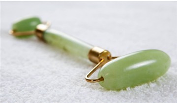 Jade Facial Roller Opozorilo o raku